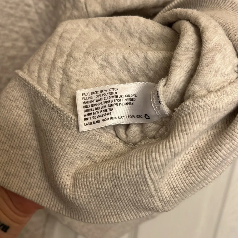 Goodfellow & Co Men’s Quilted Pullover Sweater - Picture 6 of 6